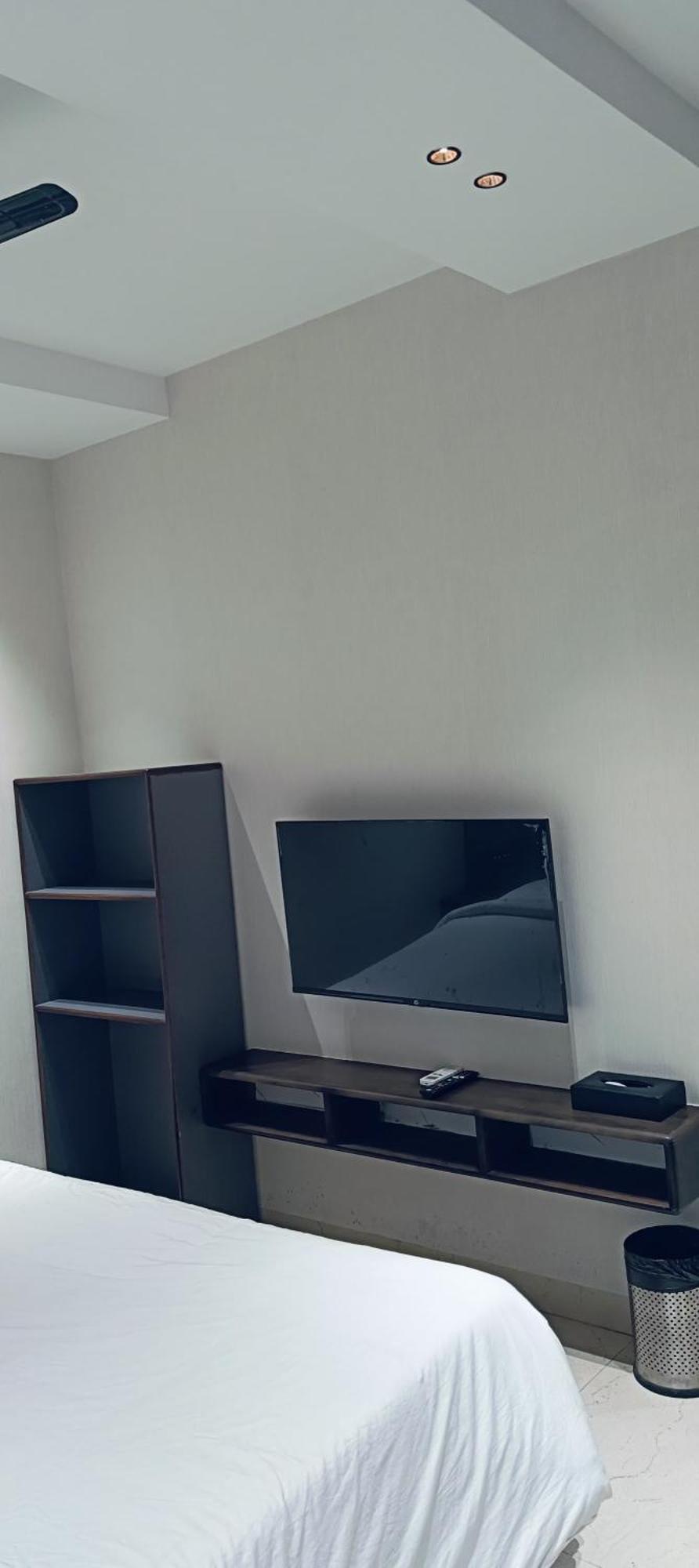 Hari Om Residency 800 Meters From Ram Mandir Ayodhya Hotel Ngoại thất bức ảnh