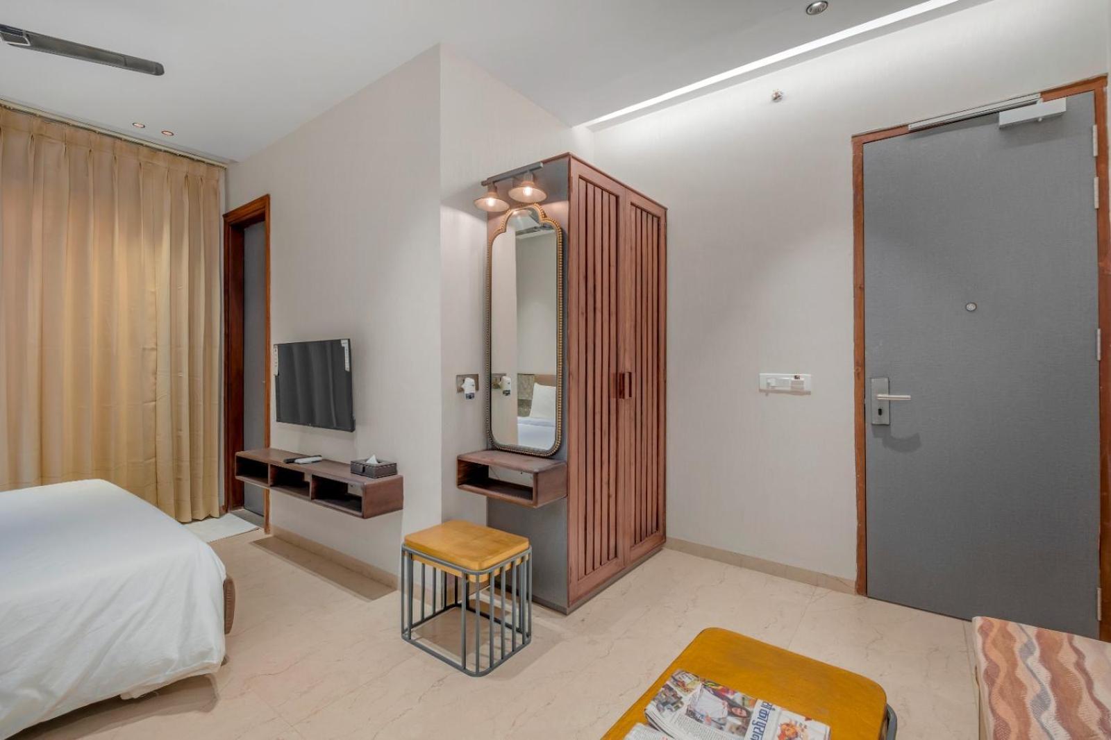 Hari Om Residency 800 Meters From Ram Mandir Ayodhya Hotel Ngoại thất bức ảnh