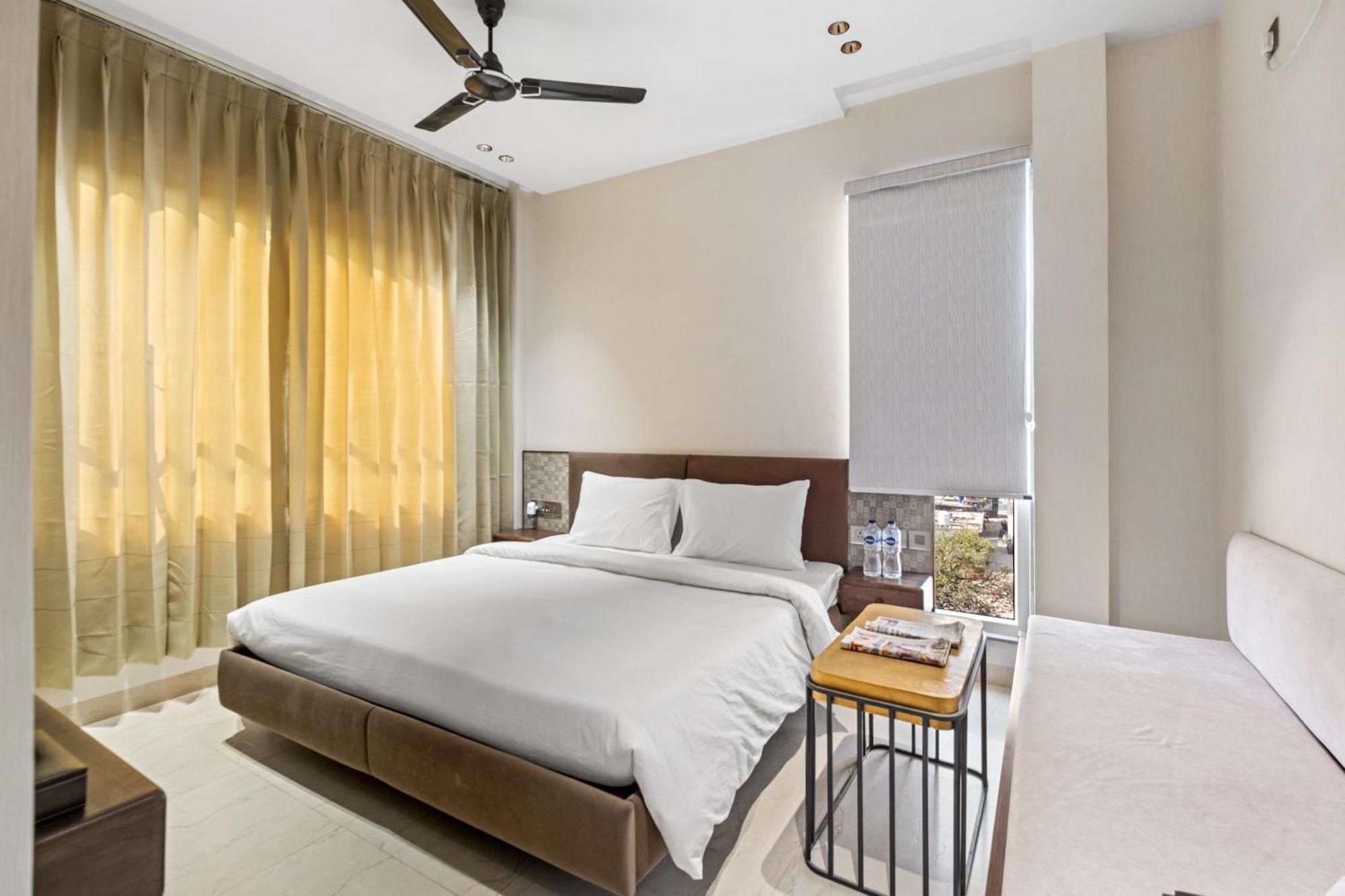 Hari Om Residency 800 Meters From Ram Mandir Ayodhya Hotel Ngoại thất bức ảnh