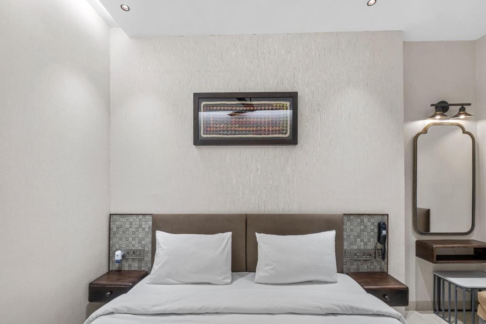 Hari Om Residency 800 Meters From Ram Mandir Ayodhya Hotel Ngoại thất bức ảnh